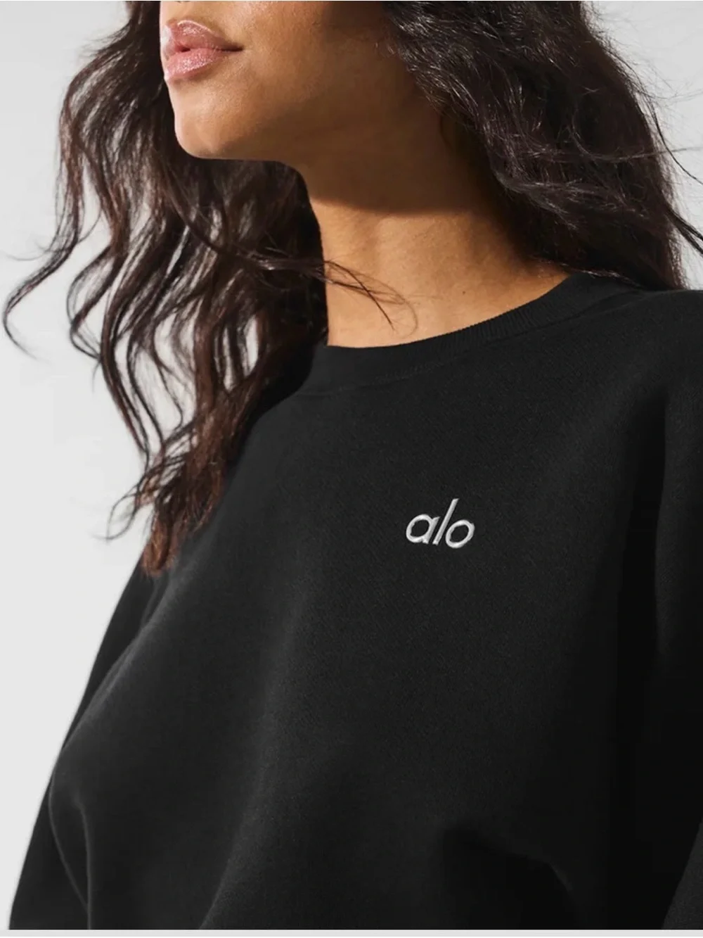 ALO Cropped Accolade Crewneck